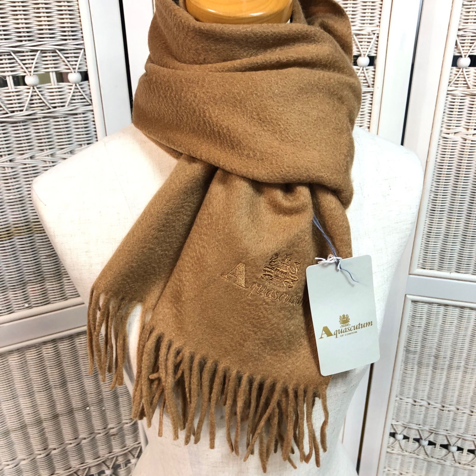 アクアスキュータム Aquascutum カシミヤ100% マフラー☆未使用☆ …e.s
