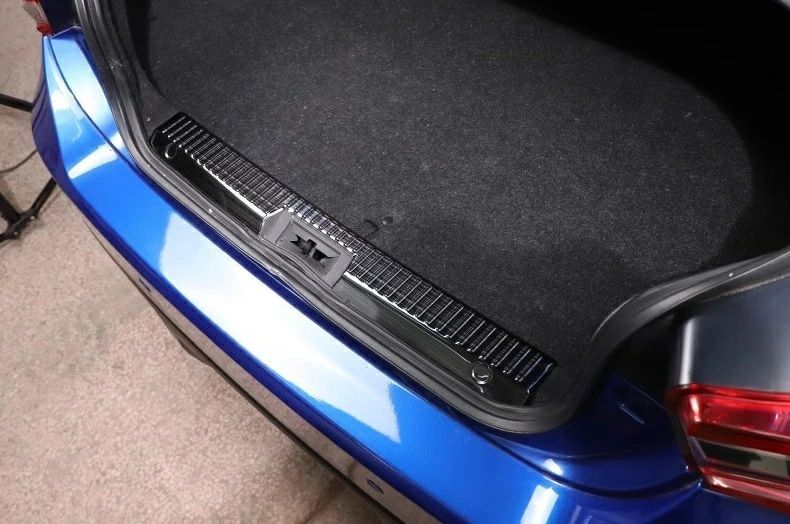 トヨタ 86(ZN6) / SUBARU BRZ(ZC6)用 トランクガード リアバンパー