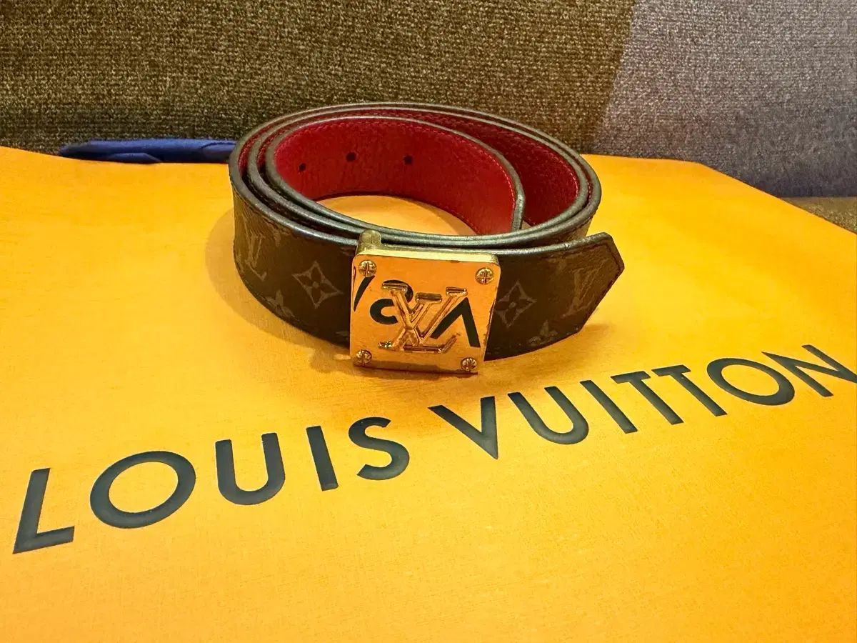 ルイヴィトン モノグラム リバーシブル ベルト 80/32 - メルカリ