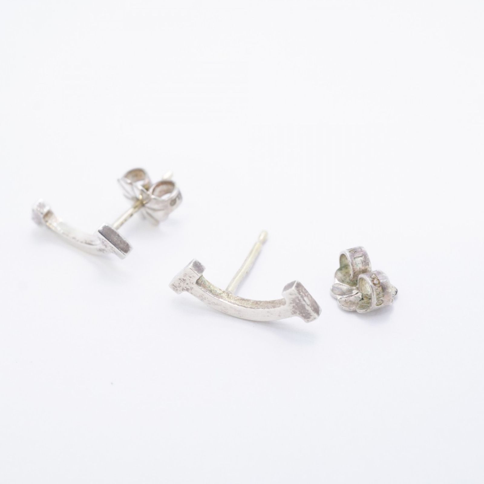 ティファニー(Tiffany) ティファニー ピアス Tスマイル シルバー925