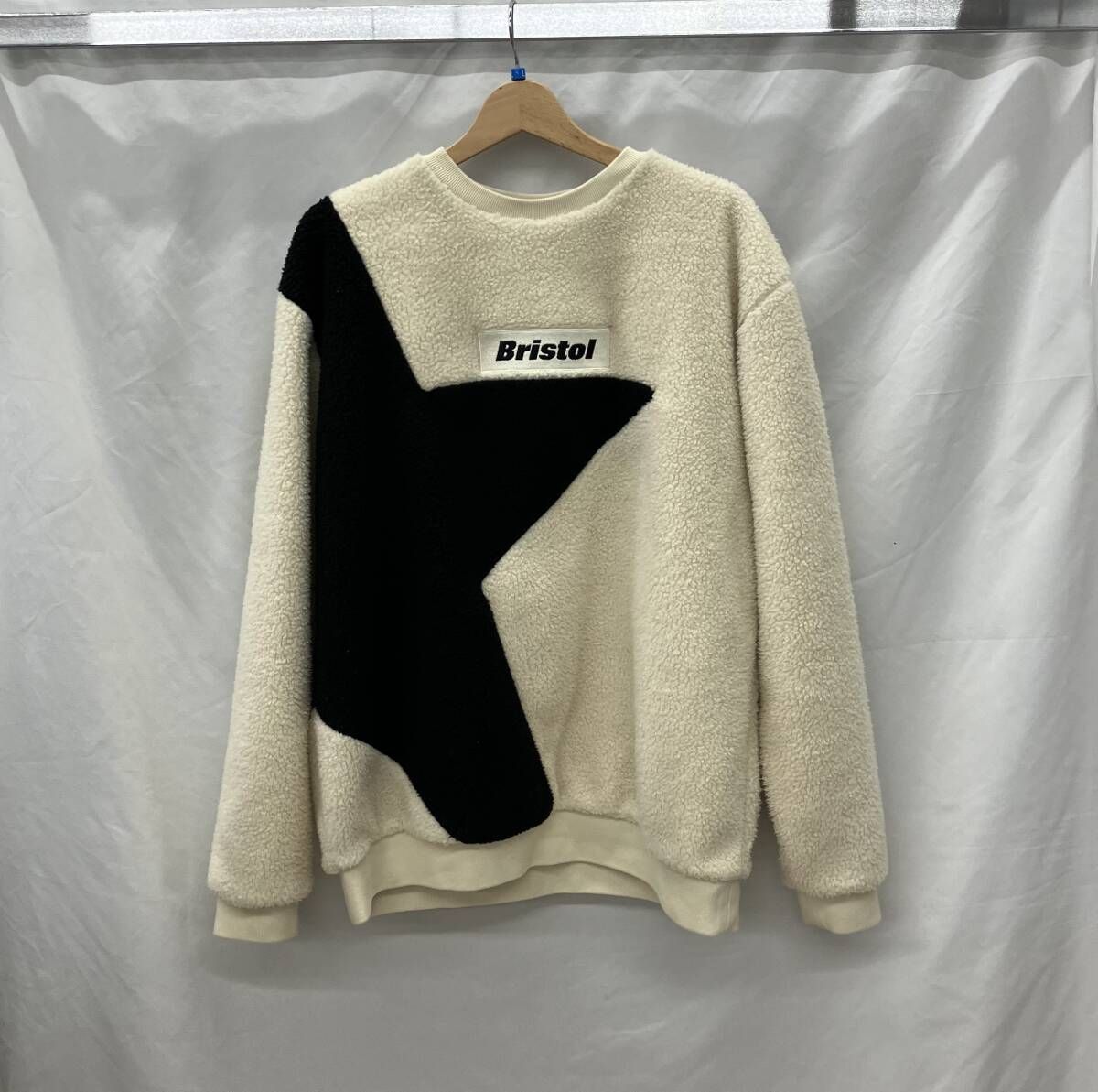 F.C.R.B.（F.C.R eal Bristolエフシーレアルブリストル）スエット/FCRB