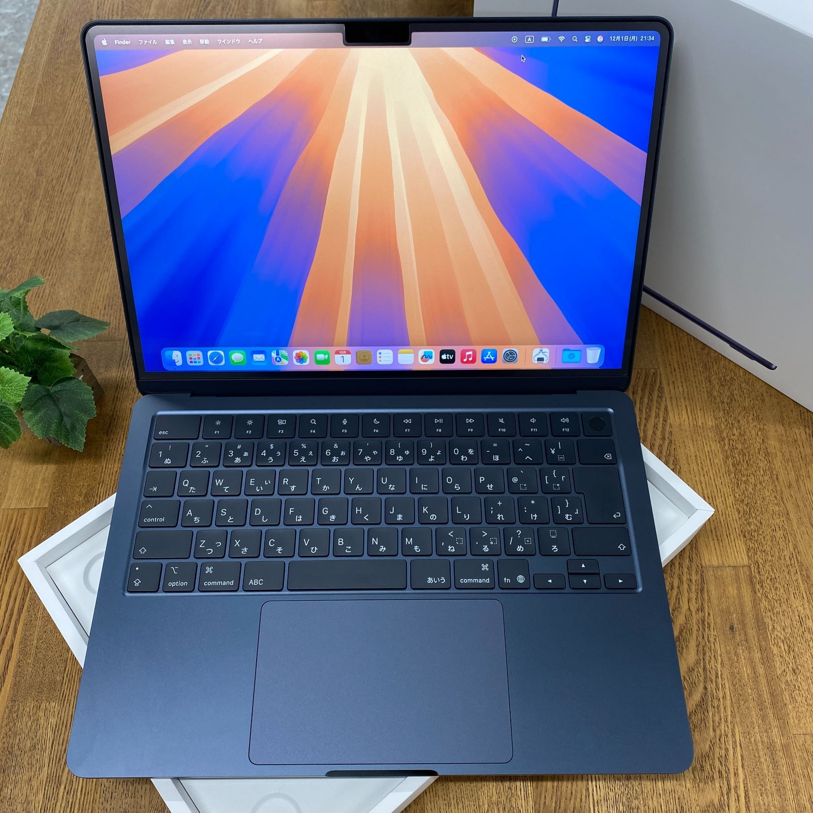 新品、未使用 MacBook Air 13インチ M4 チップ ミッドナイト 2025