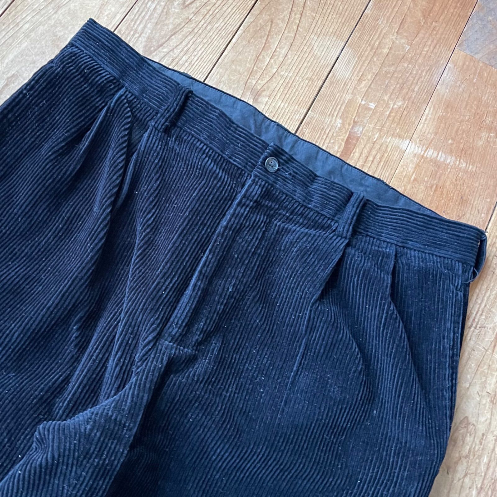 コーデュロイパンツ