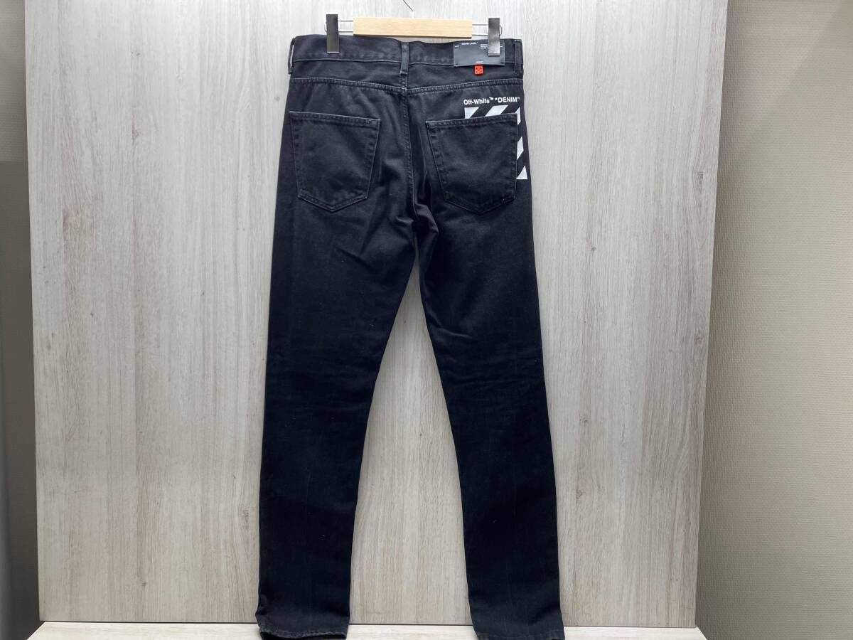 OFF-WHITE⁄オフホワイト OMYA011R20E54027 オフホワイト ブラック 