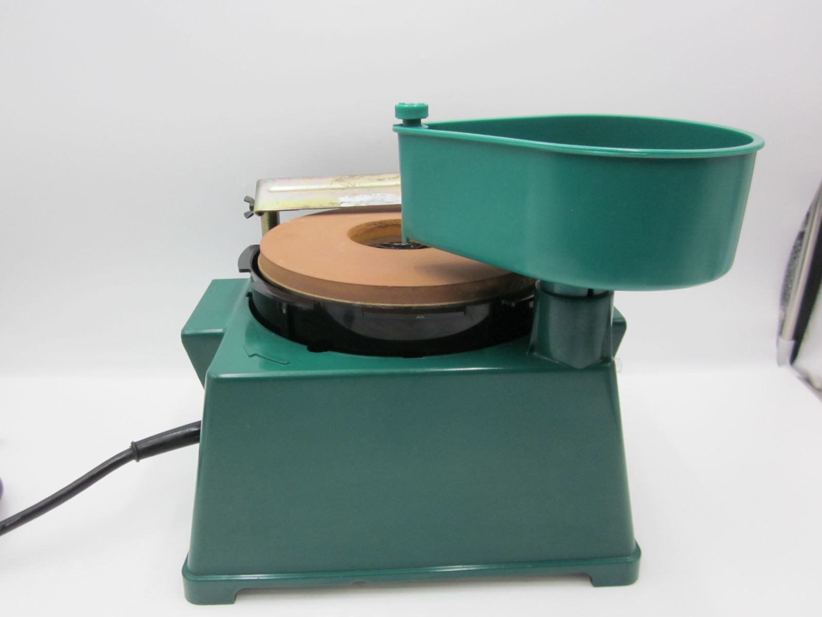  領収書発行可 ハイコーキ 旧日立工機 刃物研磨機 GK 21 S 2 砥石径205 mm 100 V 家庭用刃物研磨用 グラインダー 水研ぎ 電動工 その他 研磨機