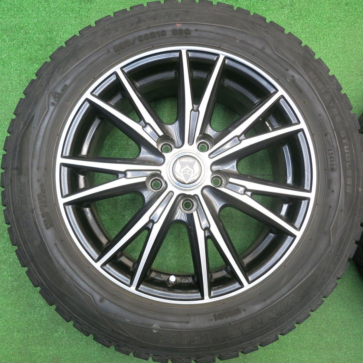 ダンロップ WM01 205/60R16 アルミホイールセット スタッドレス① 4本価格☆スタッドレス 205/60R16 ダンロップ ウインターマックス WM01