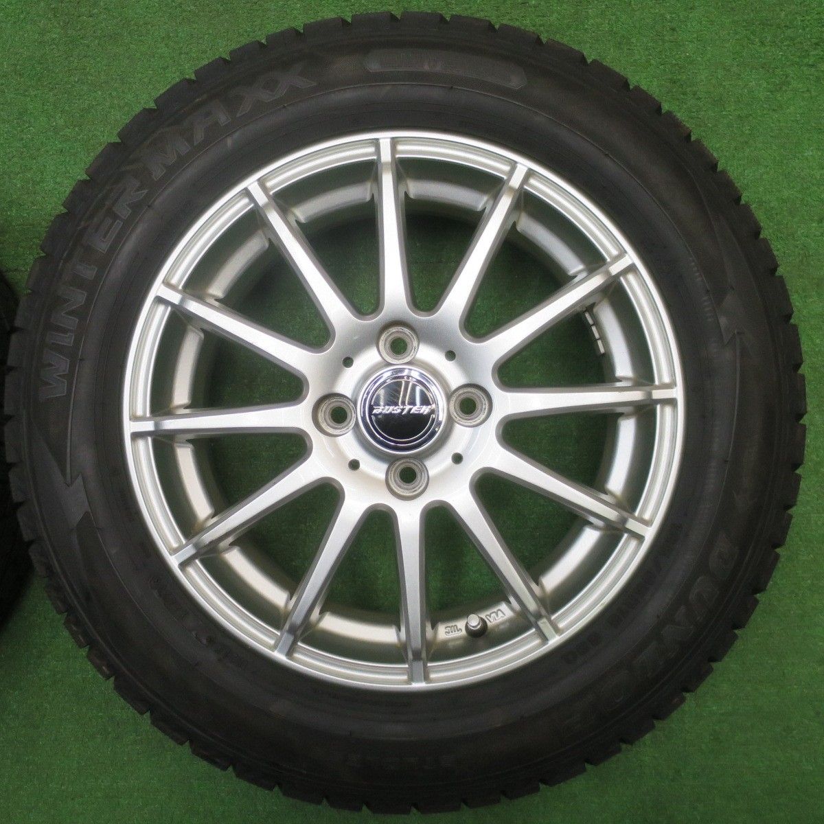 23年 キレイ スタッドレス 185 65 R 15 ダンロップ ウインターマックス WM 02 BUSTER バスター 15インチ PCD 100 4 H ス