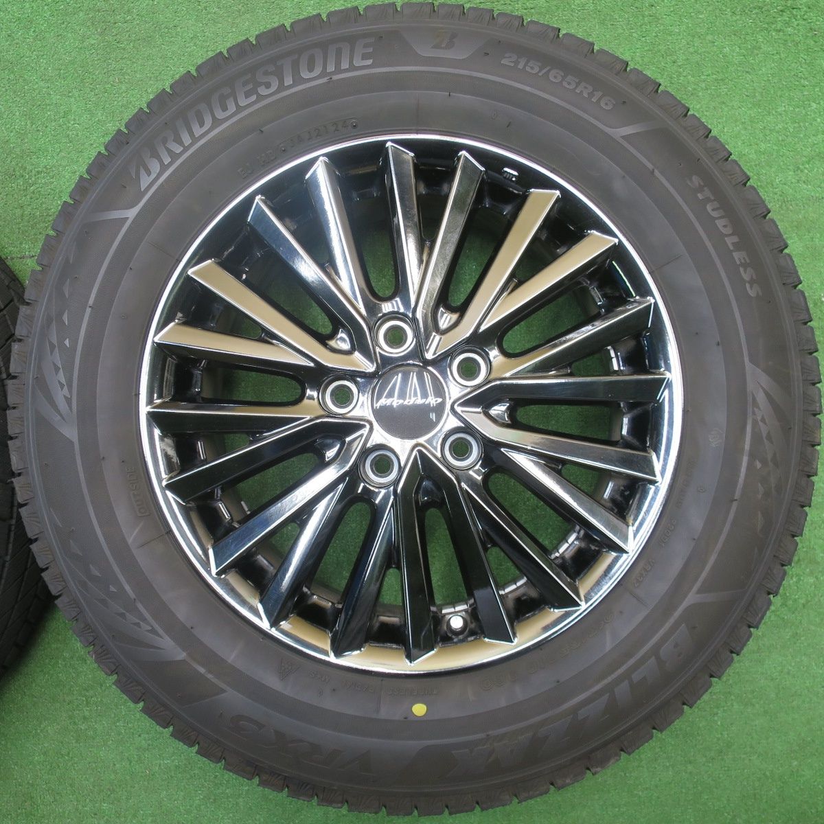 バリ溝 24年 キレイ 9 5分 ホンダ ステップワゴン Modulo 215 65 R 16 スタッドレス ブリヂストン ブリザック VRX 3 モデューロ 16インチ PCD 114 5 H ス
