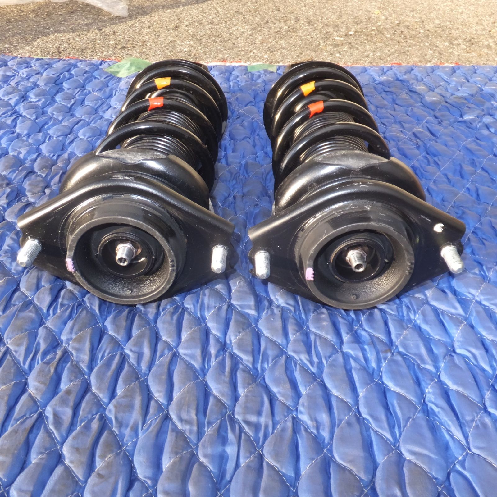 送料無料] 新車外し☆トヨタ TOYOTA 純正 86 ZN6 サスペンション