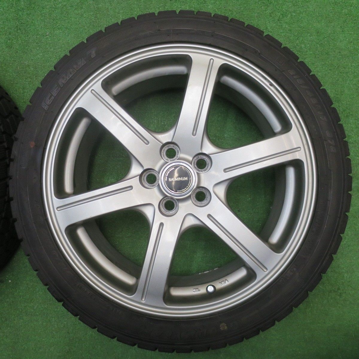 バリ溝 9 5分以上 プリウス 等 215 45 R 17 スタッドレス グッドイヤー アイスナビ7 バルミナ 17インチ PCD 100 5 H ス