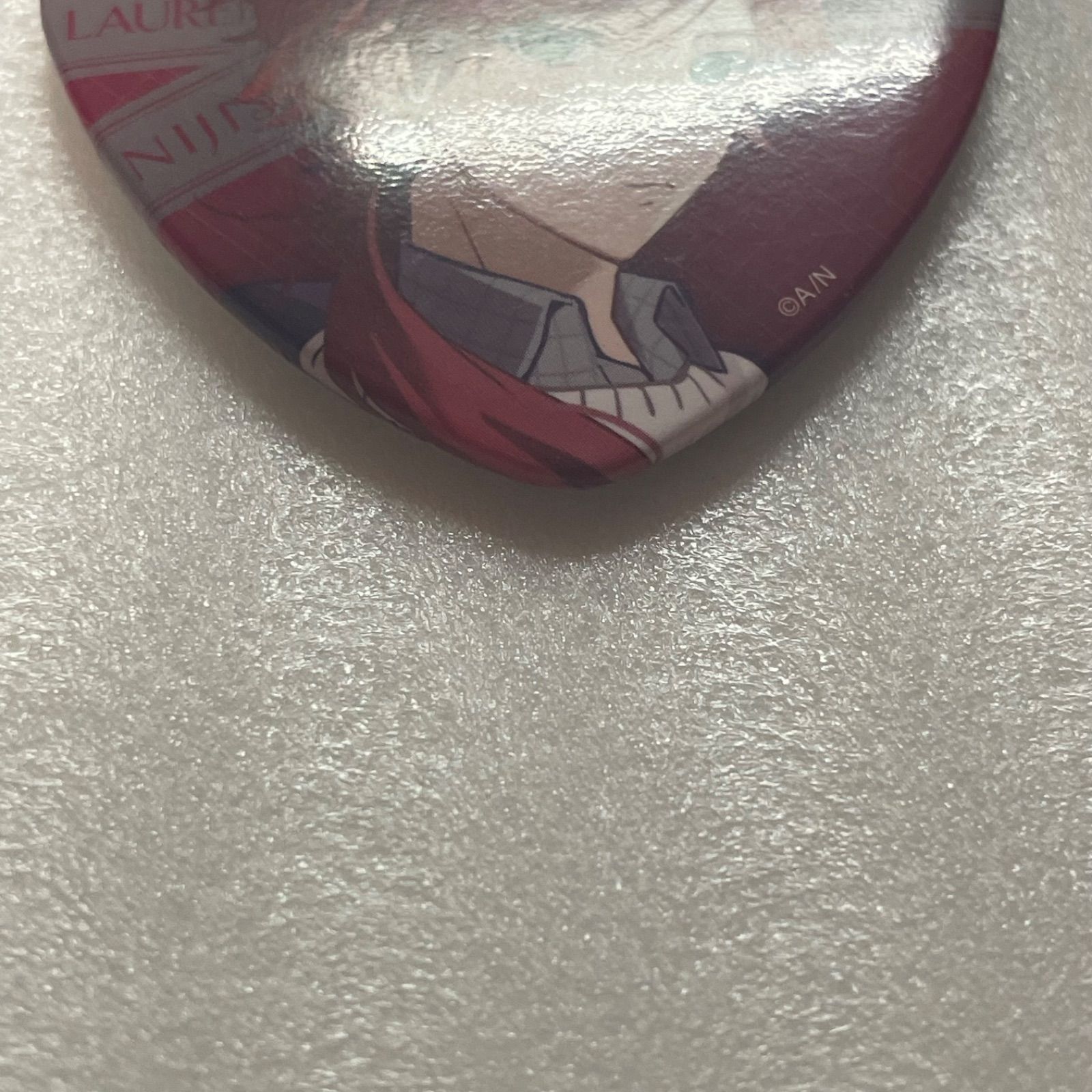 ローレン・イロアス にじさんじ ホワイトデー 2023 缶バッジ H5 - メルカリ