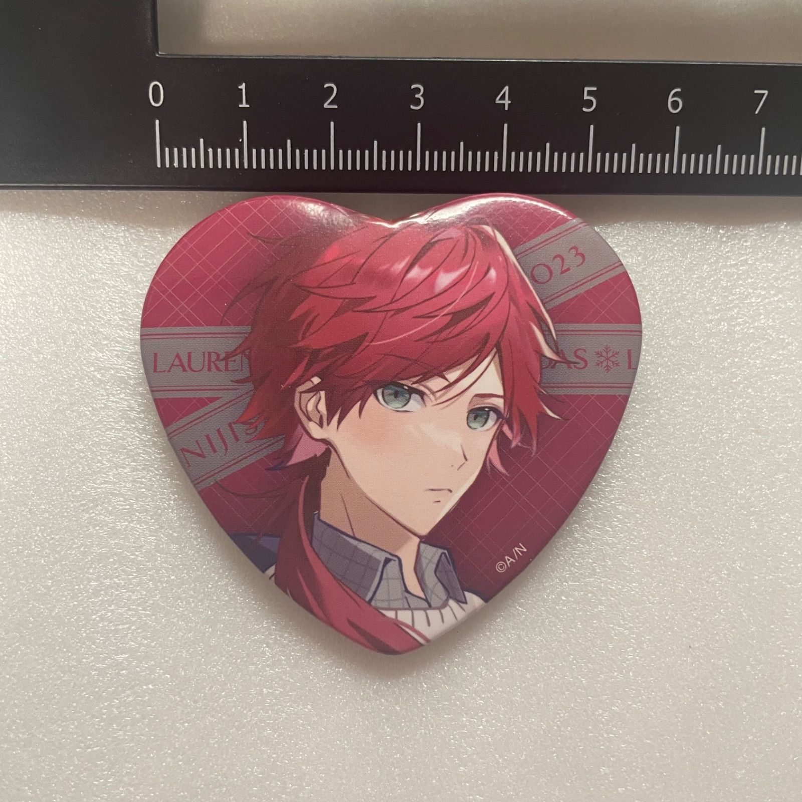 ローレン・イロアス　ホワイトデー　缶バッジ ローレン・イロアス にじさんじ ホワイトデー 2023 缶バッジ H5 - メルカリ