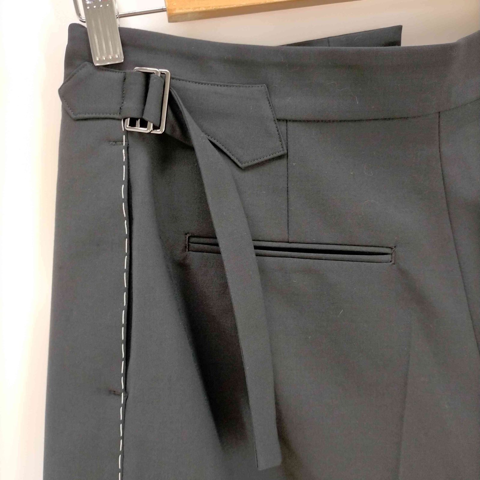 USED古着(ユーズドフルギ) {{TOHGEN TOHGEN}} Truman Shorts レディース JPN：1 【中古】【ブランド古着バズストア】 ユーズドフルギ USED古着 Truman Shorts レディース JPN：1 - メルカリ