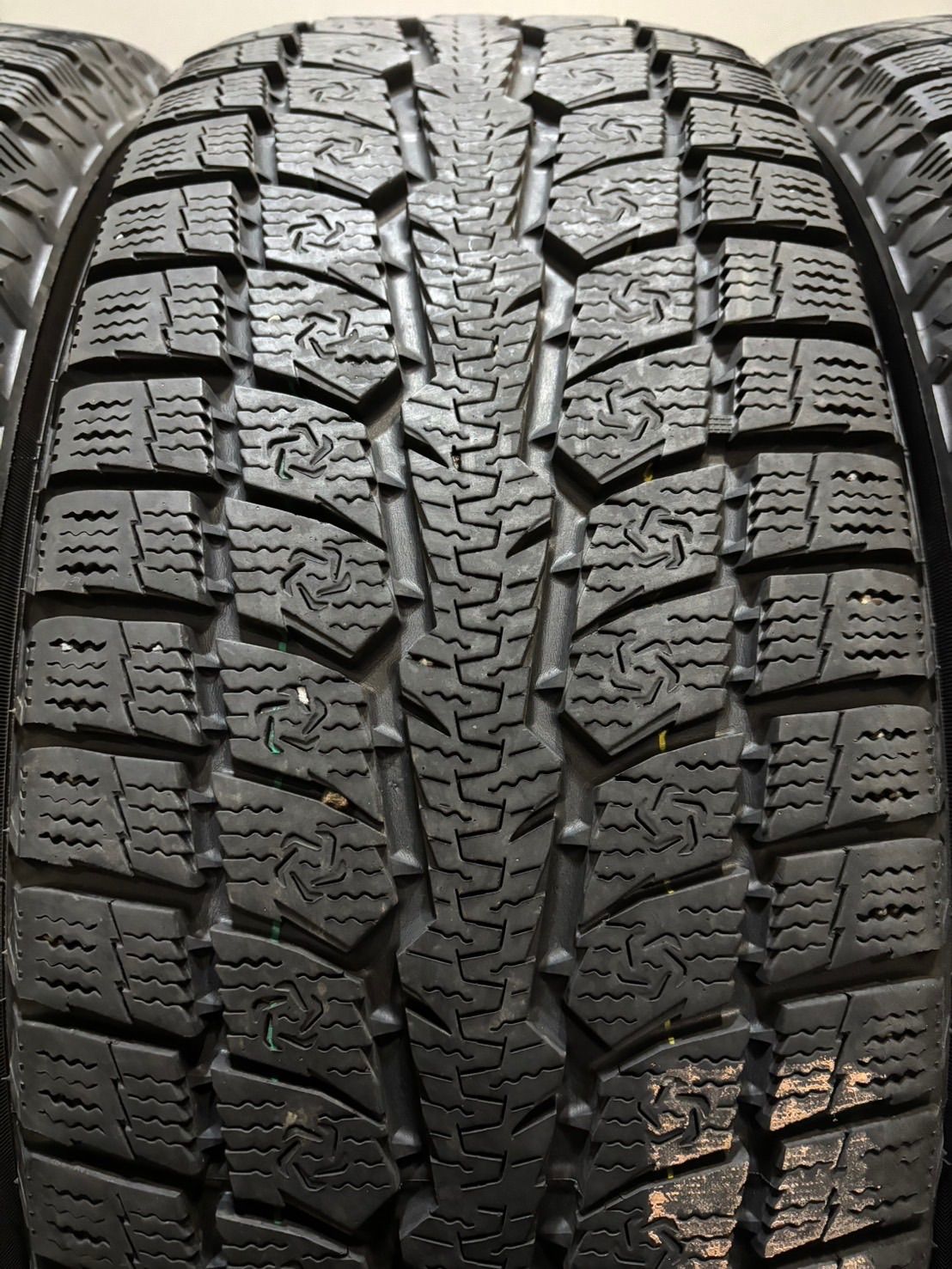  225 65 R 17 TOYO OBSERVE GSi 6 LS 21年製 スタッドレス 4本 ハリアー RAV 4 エクストレイル CX 5 南6 K 942 17インチ スタッドレス