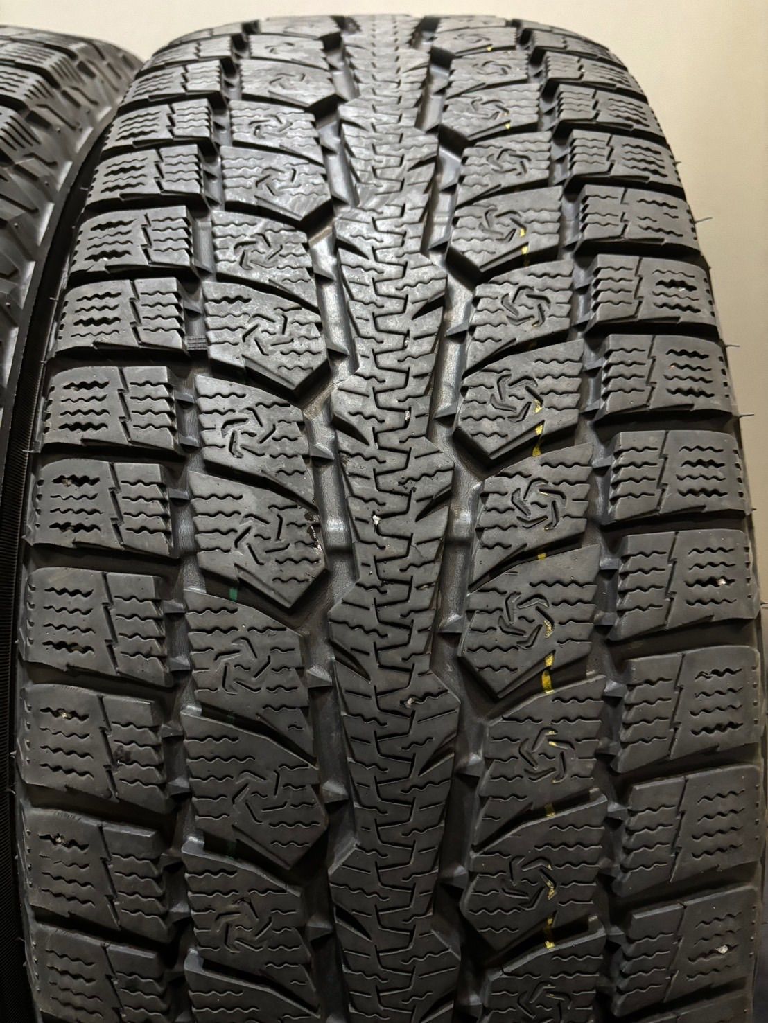 225 65 R 17 TOYO OBSERVE GSi 6 LS 21年製 スタッドレス 4本 ハリアー RAV 4 エクストレイル CX 5 南6 K 942