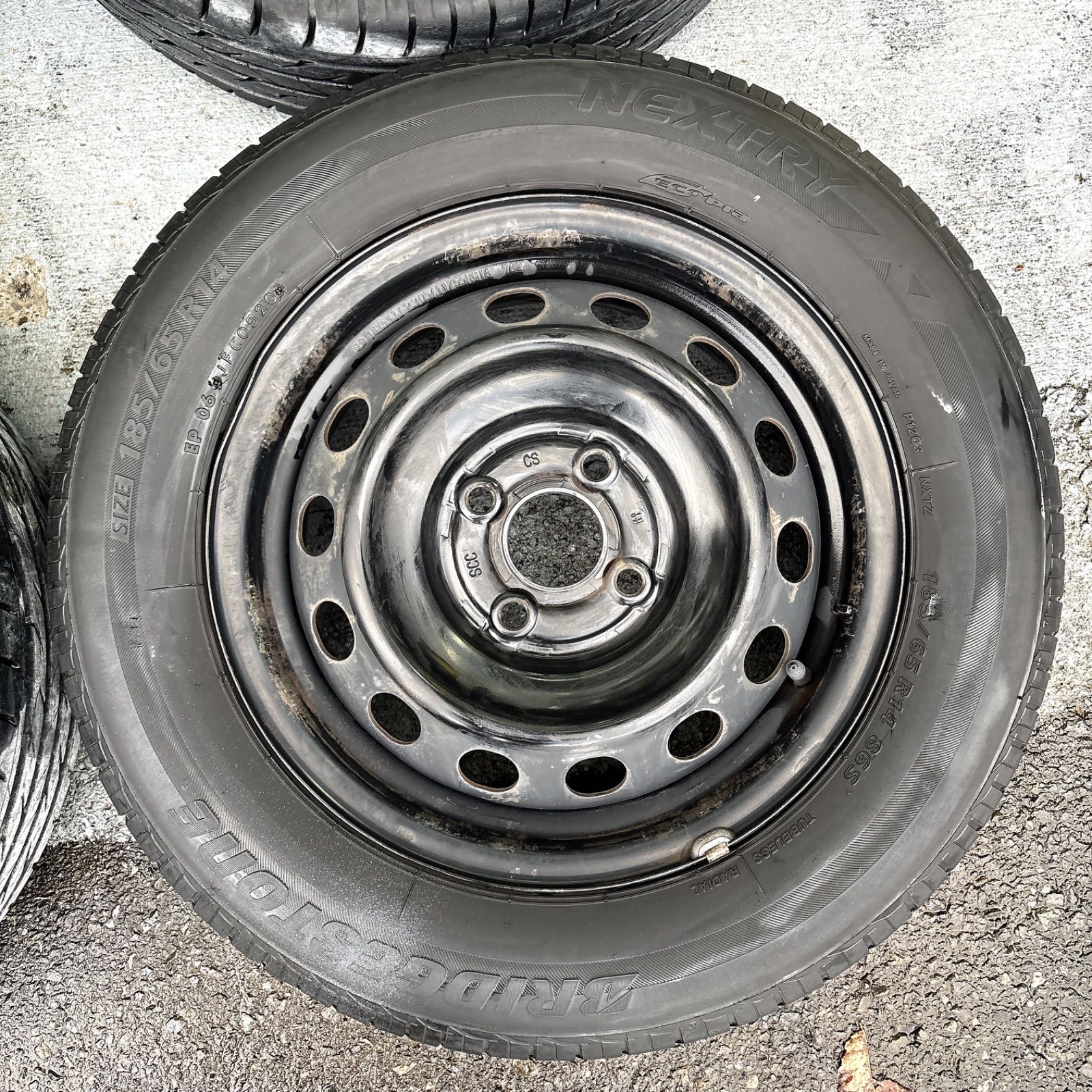 ホイールタイヤセット モビリオ