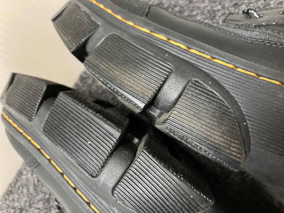 Martens ドクターマーチン