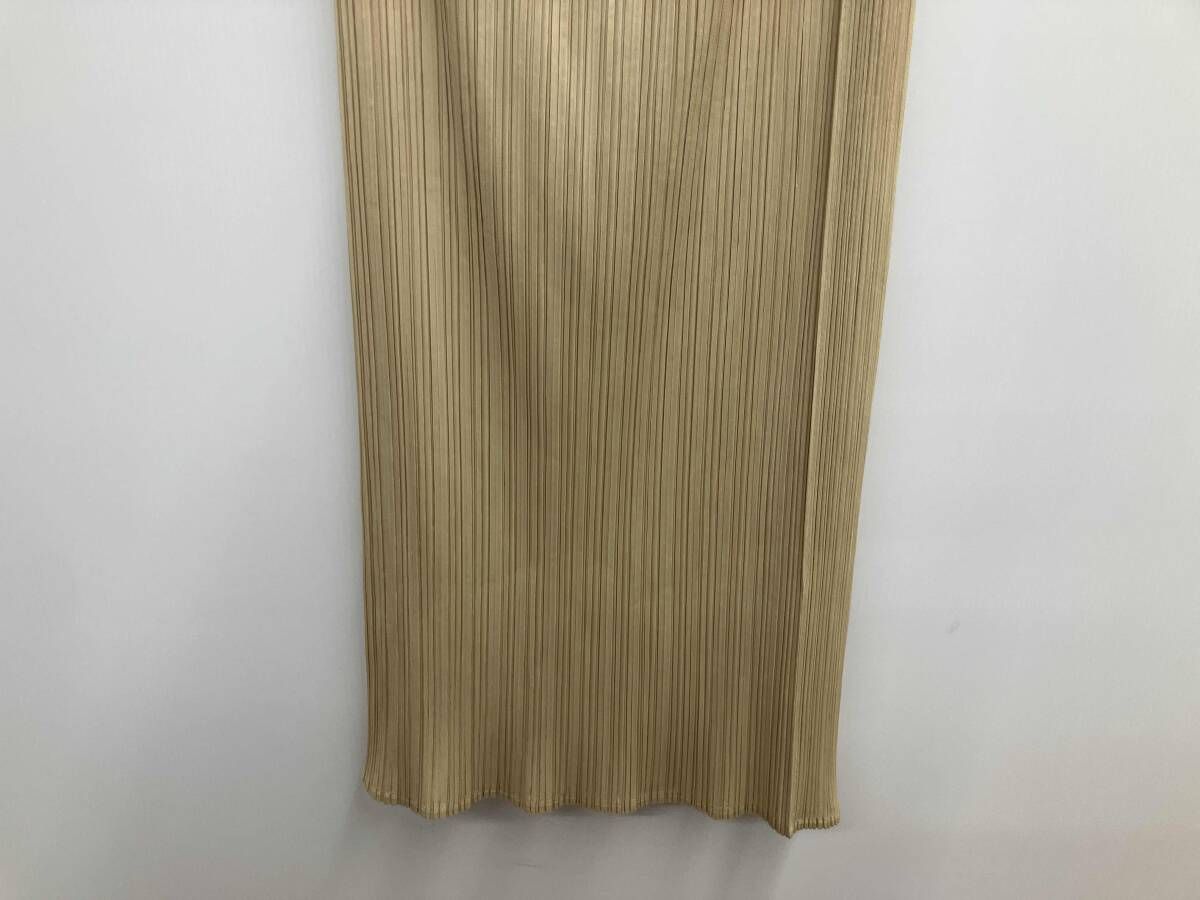 PLEATS PLEASE ISSEY MIYAKE プリーツプリーズ イッセイミヤケ タイト
