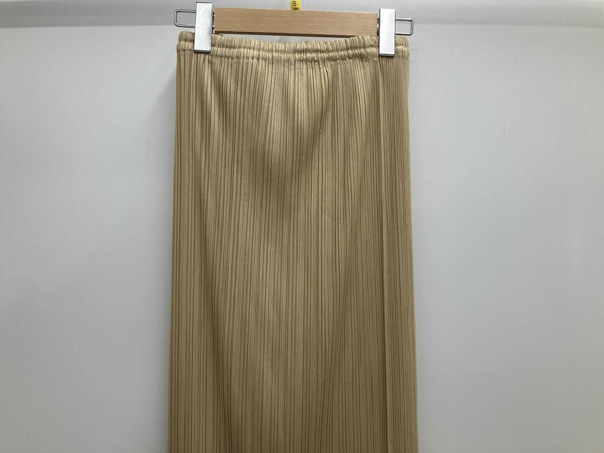 PLEATS PLEASE ISSEY MIYAKE プリーツプリーズ イッセイミヤケ タイト