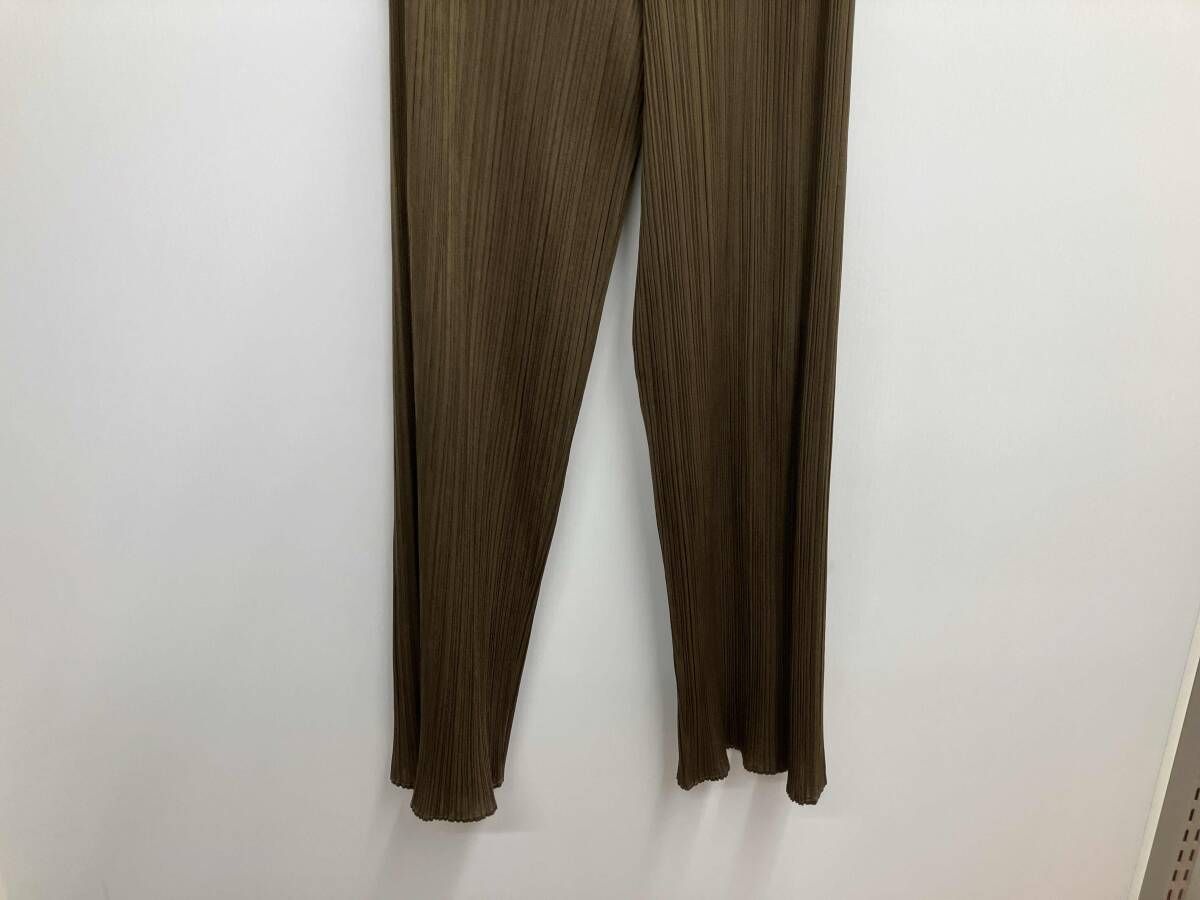  PLEATS PLEASE ISSEY MIYAKE プリーツプリーズ イッセイミヤケ カーキ プリーツパンツ PP 11 JF 204 サイズ2 スラックス パンツ