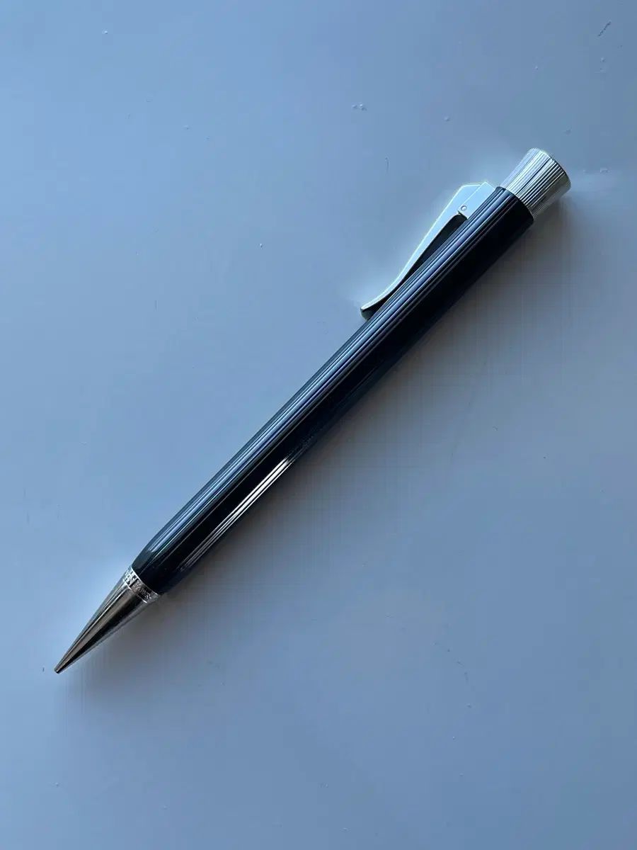 グラフォン FABER CASTELL IN Intuition Platino Fluted ブラック シャープペンシル 0 7 mm