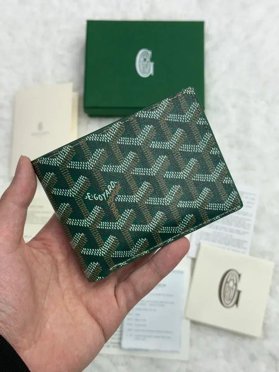 セブンラグジュアリーショップ ゴヤール BIG トゥワール 二つ折り財布