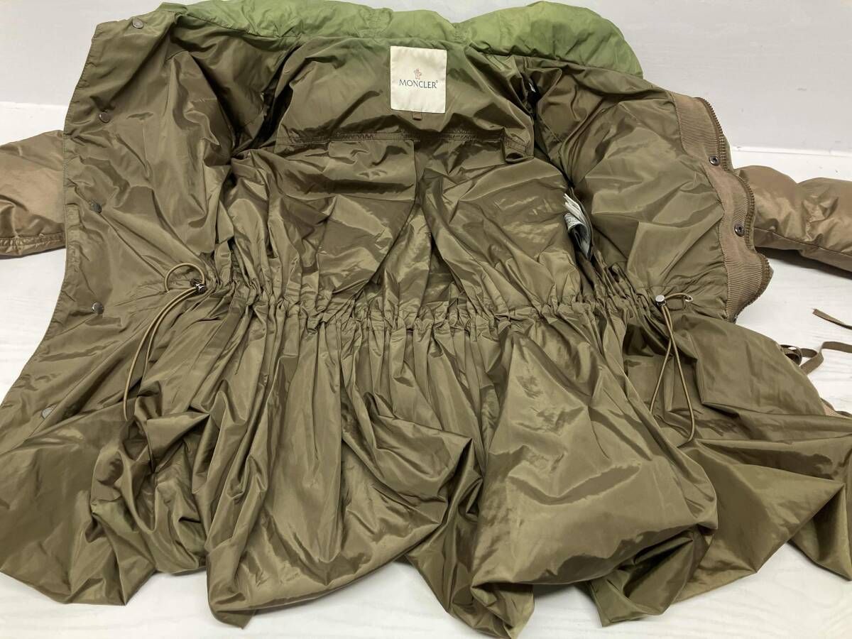 MONCLER モンクレール SACAI サカイ MONCLER S SERI セリ フリル