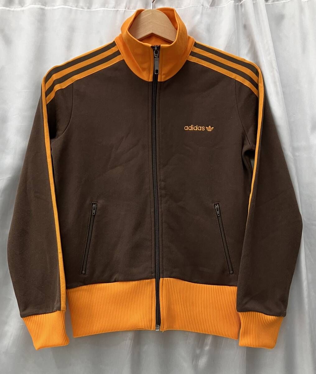adidas アディダス トラックジャケット 刺繍ロゴ 3ストライプ ジャージ
