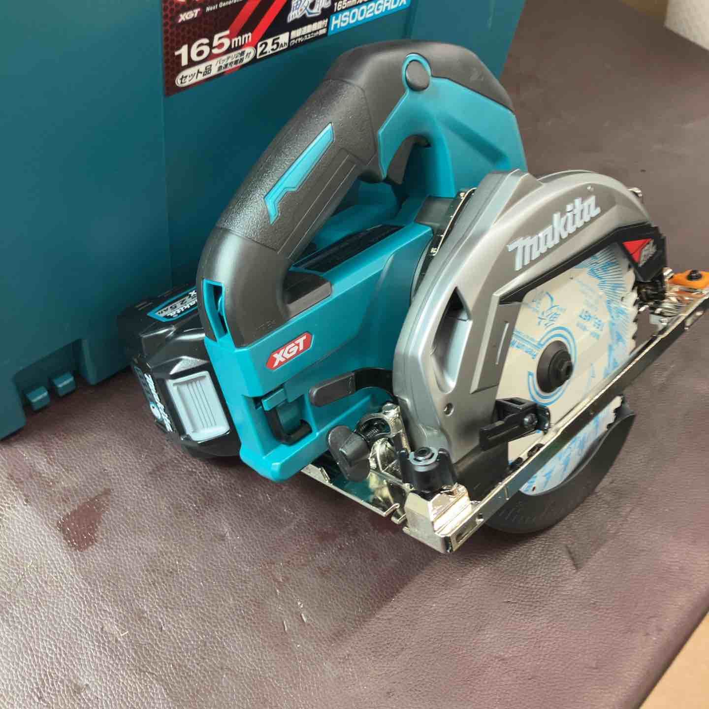店頭 マキタ makita コードレス丸のこ 40 V