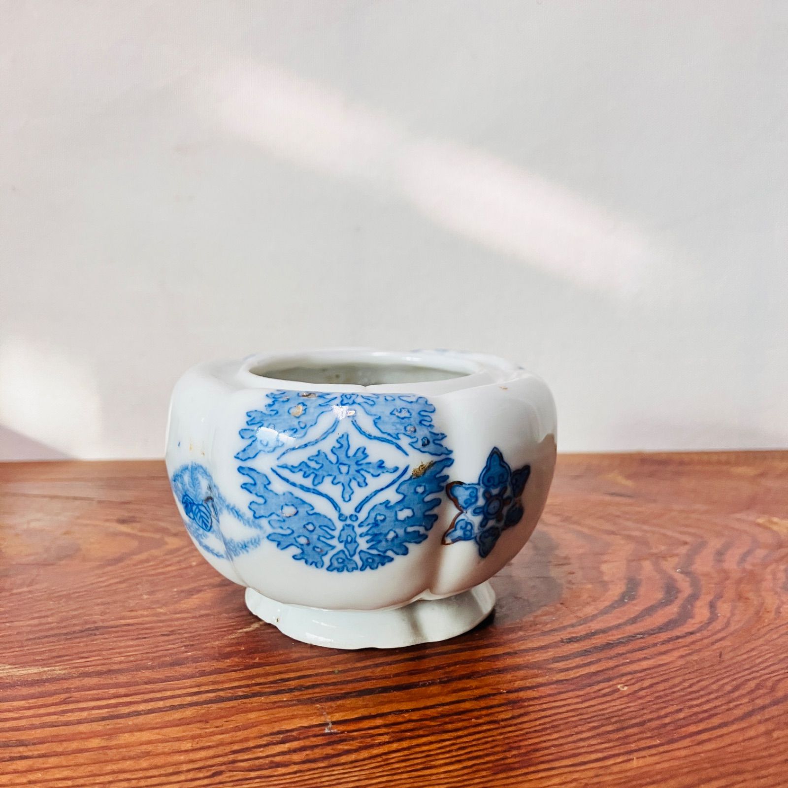 染付 花形面取り 杯台（盃台） 明治〜大正 古い染付の酒器台| 雑貨屋え