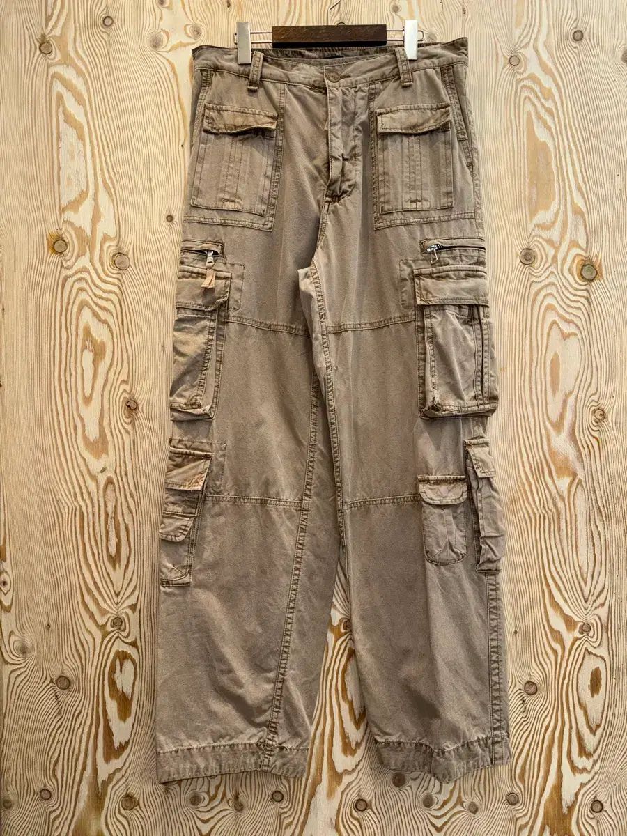 00 s ドルチェ＆ガッバーナ 18 ポケット カーゴパンツ
