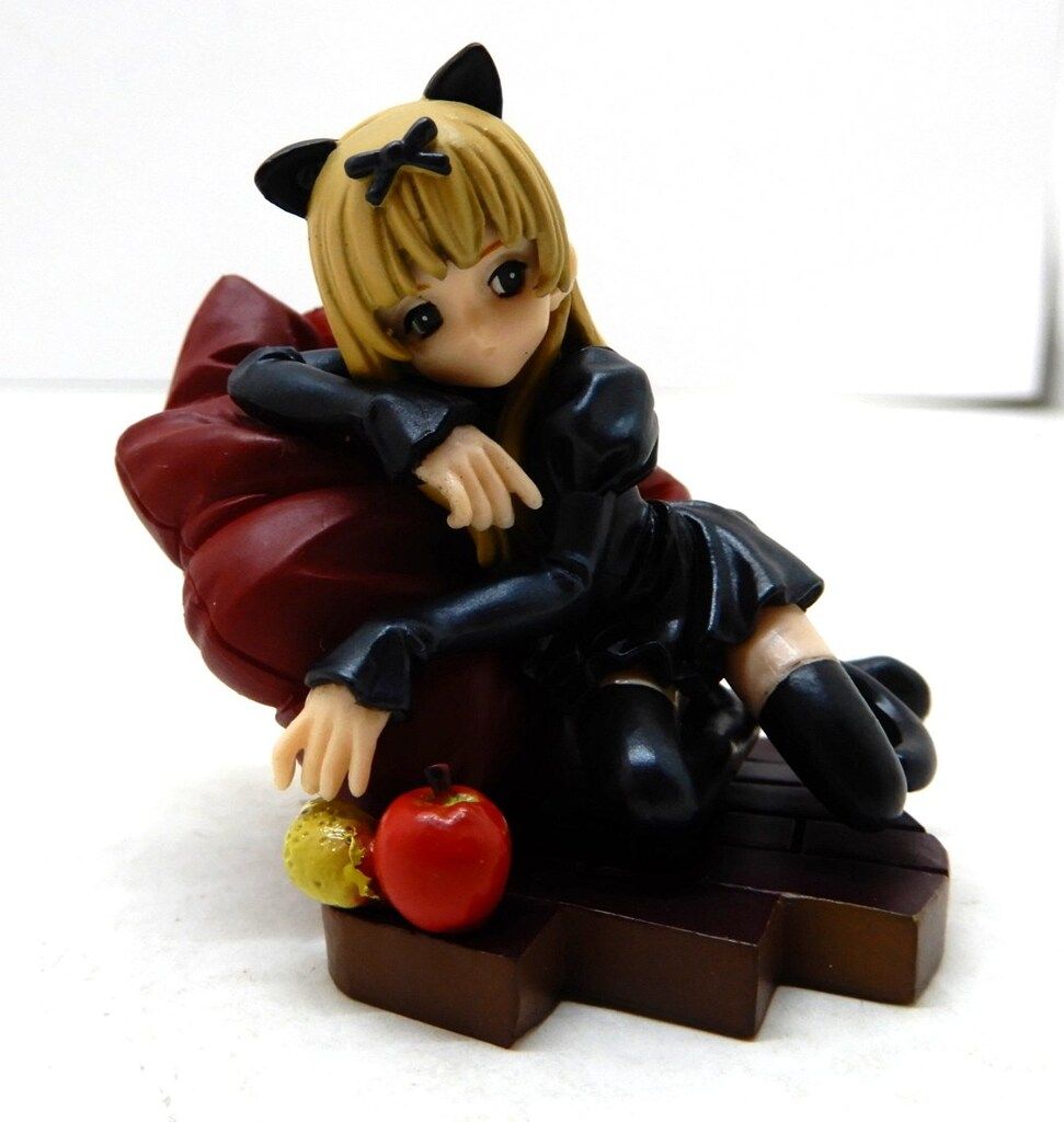 海洋堂 白詰草話フィギュアコレクション ゲーム特典 エマ - メルカリ