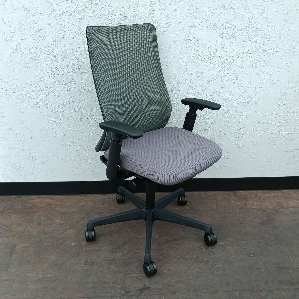 オカムラ オフィスチェア 肘あり フルーエント CB 85 ZR-FKA 2 製 グレー 可動肘 背メッシュ ハイ デスクチェア チェア イス 椅子