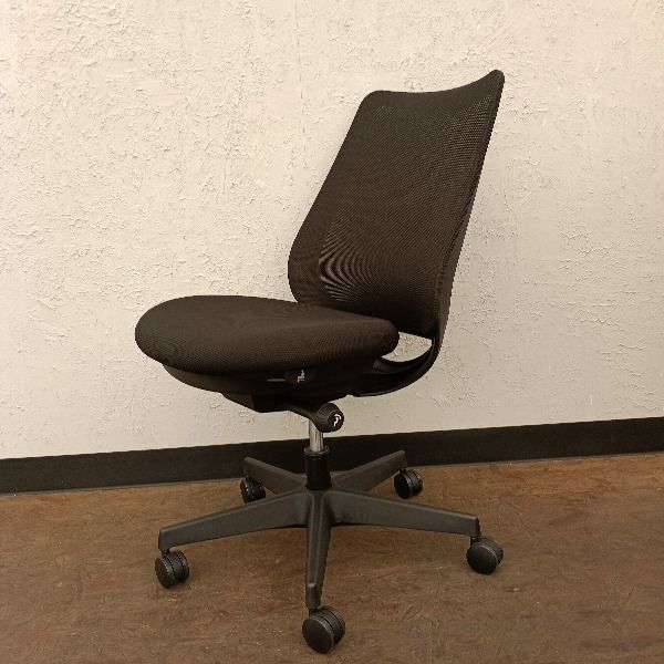 オカムラ オフィスチェア 肘なし Potam ポータム CF 11 XR-FKA 1 製 ブラック 背メッシュ チェア イス 椅子