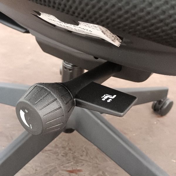 ブラック 背メッシュ