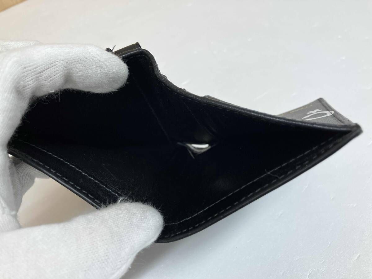 コムデギャルソン 二つ折り財布