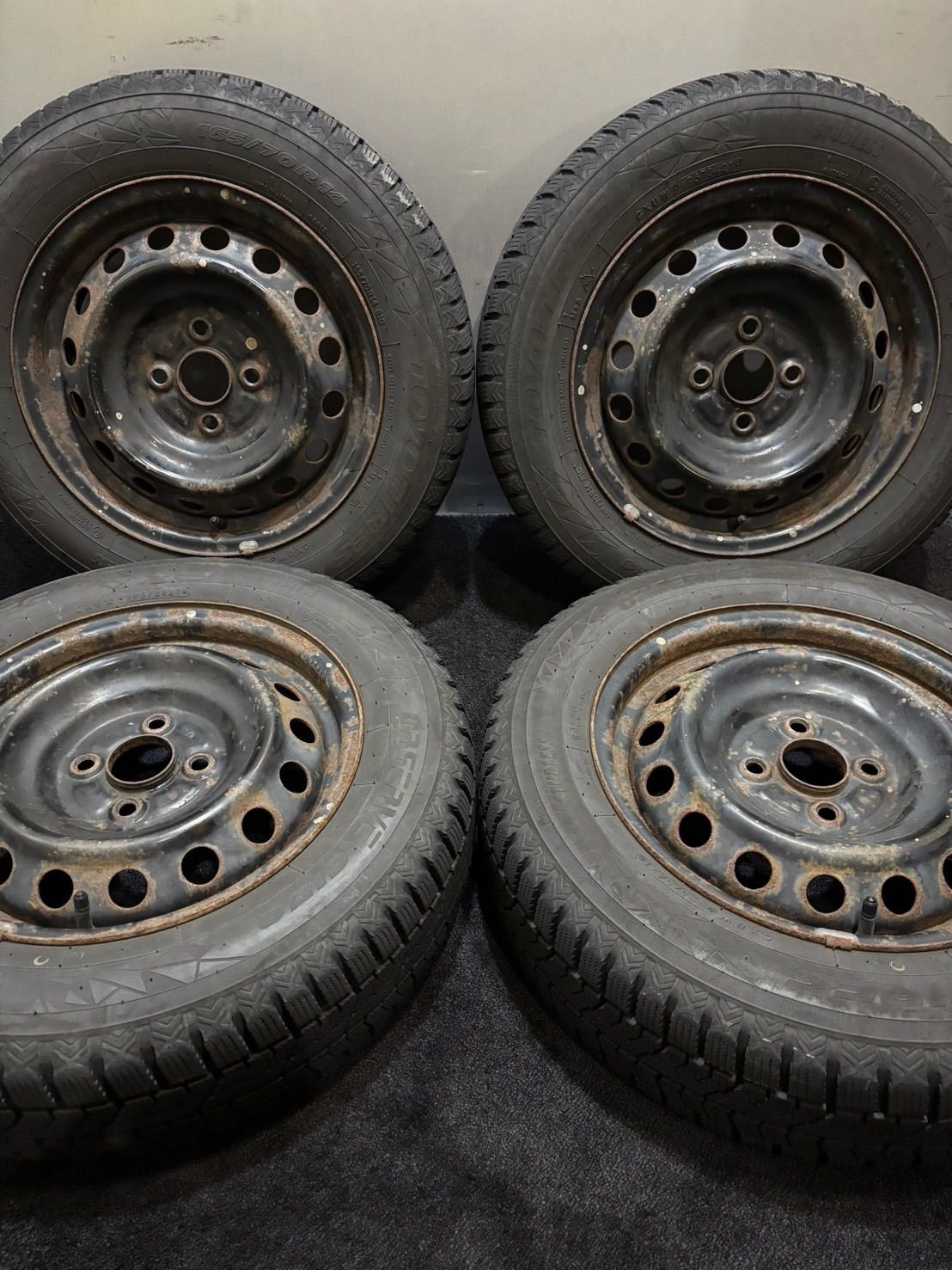 165 70 R 14 TOYO OBSERVE GIZ 2 21年製 トヨタ スチール 14インチ 5 J 39 100 4 H スタッドレス 4本 アクア ヴィッツ ポルテ 南3 K 947