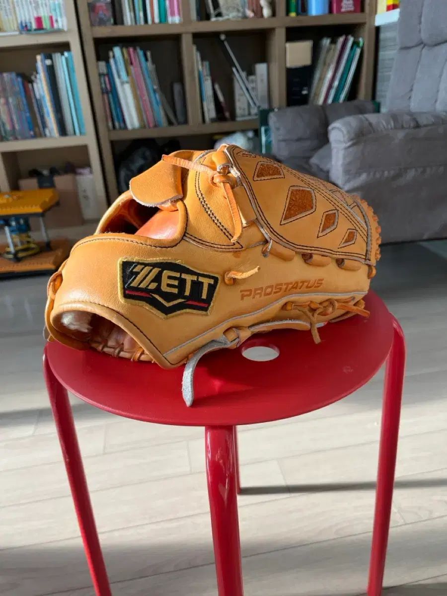 Zettプロステイタス 投手用グローブ