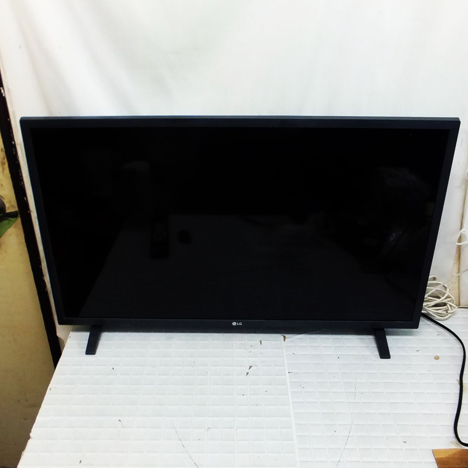 R633【2023年製】LG 32インチ フルHD 液晶テレビ 32LX700PJB /20 