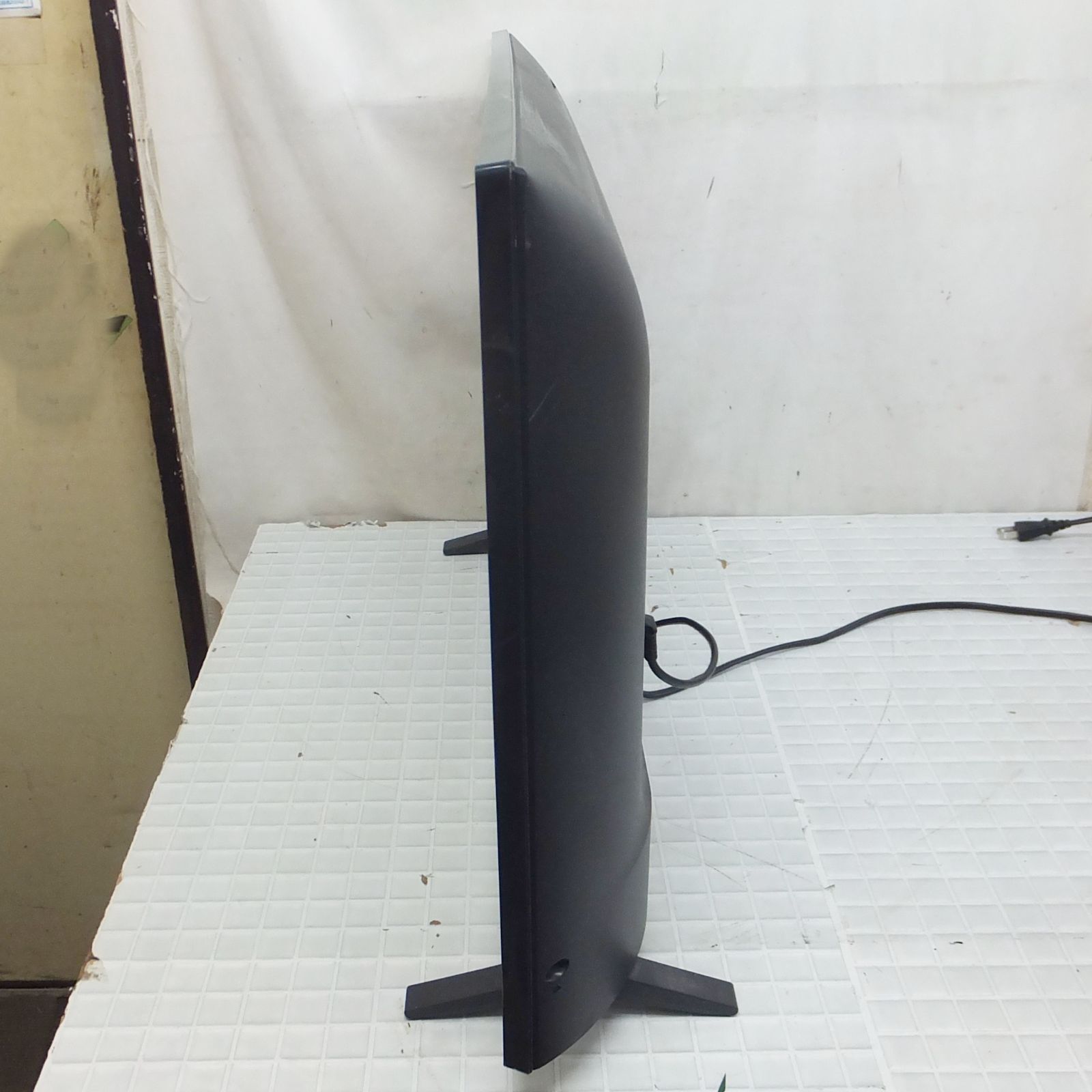 R633【2023年製】LG 32インチ フルHD 液晶テレビ 32LX700PJB /20 