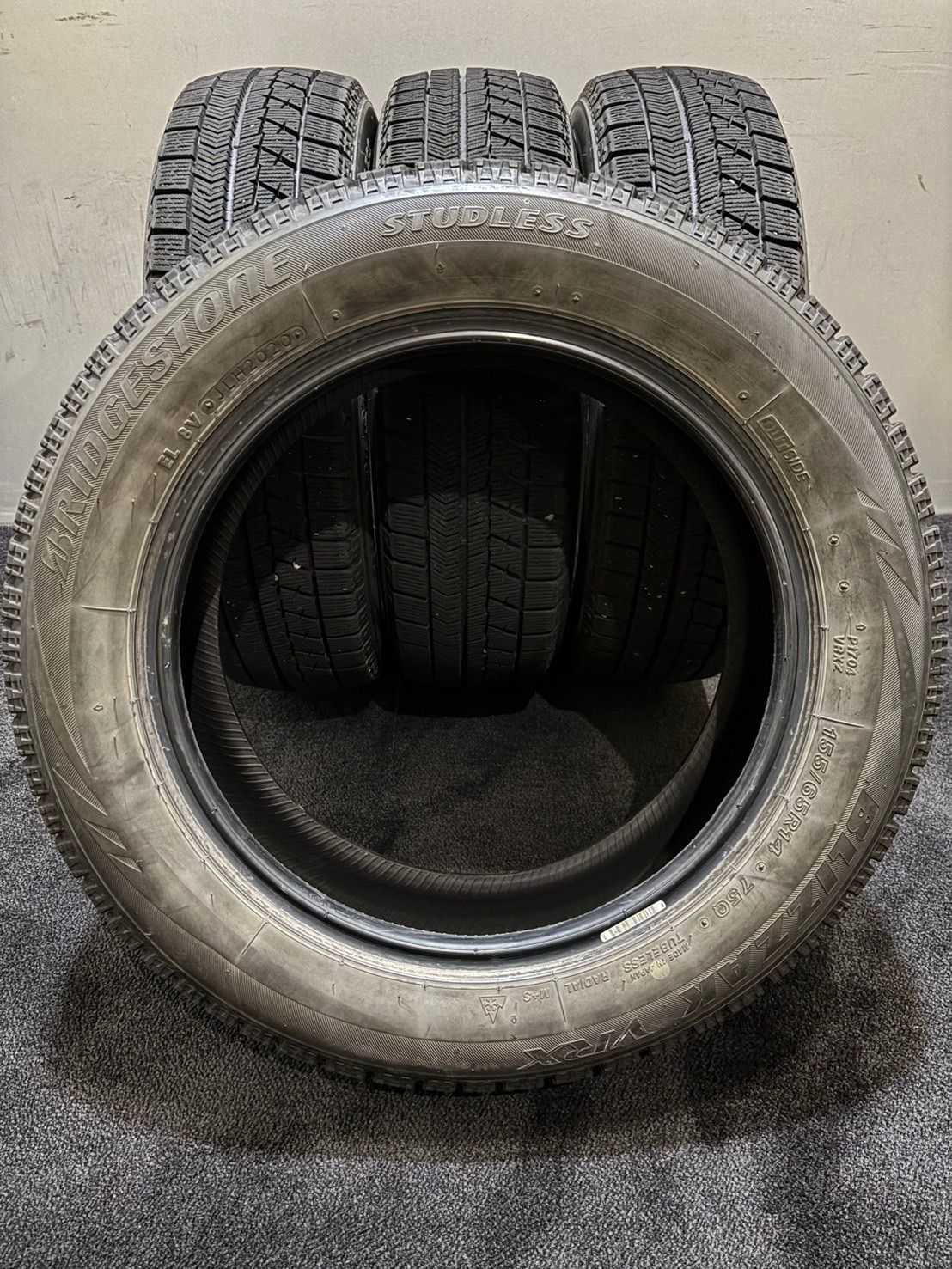 20年製 スタッドレス