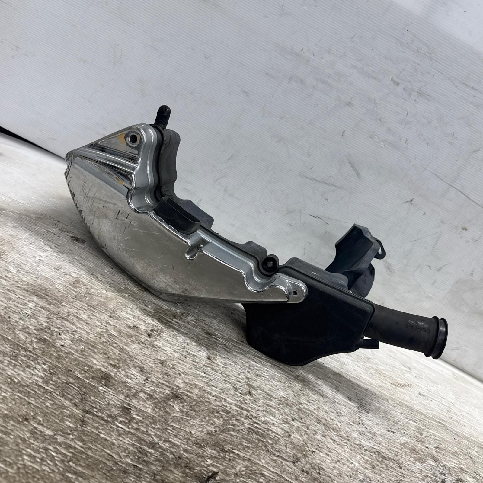 SUZUKI アドレスV125 CF46A エアクリーナーボックス スズキ