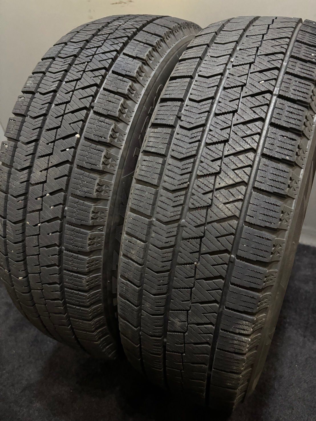 ☆175/65R15 BRIDGESTONE/VRX2 21年製 スタッドレス 2本 ブリヂストン