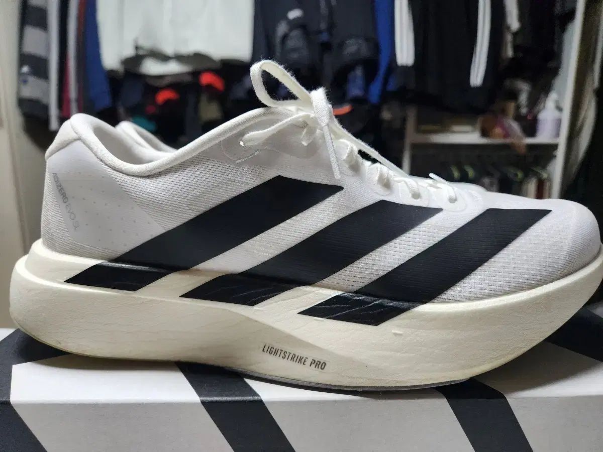 アディダス アディゼロ evo sl 275