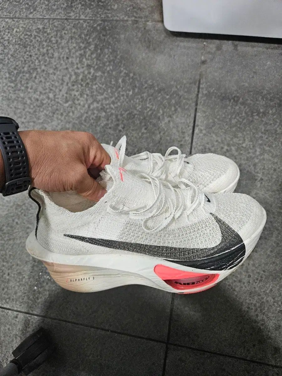 ナイキ アルファフライ 3 サイズ 24.5