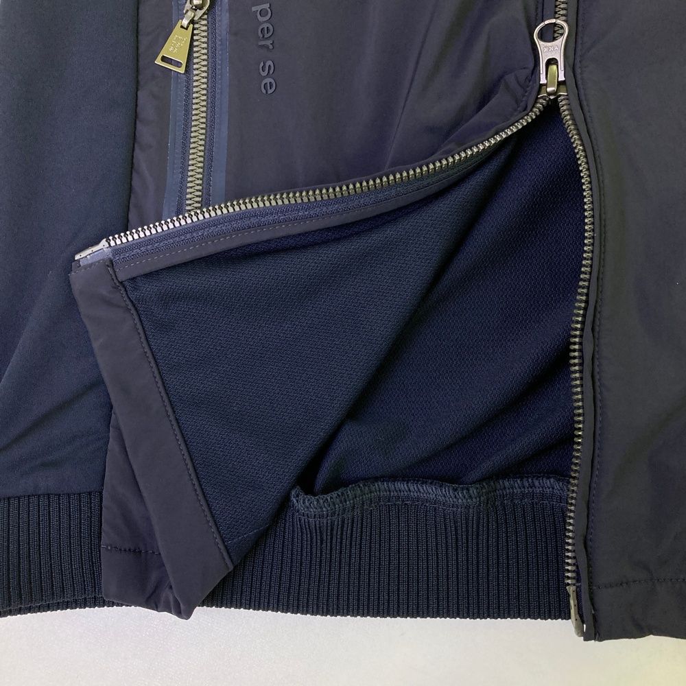 サイズ：M AND PER SE アンパスィ 2025年 フード付き ベスト ネイビー