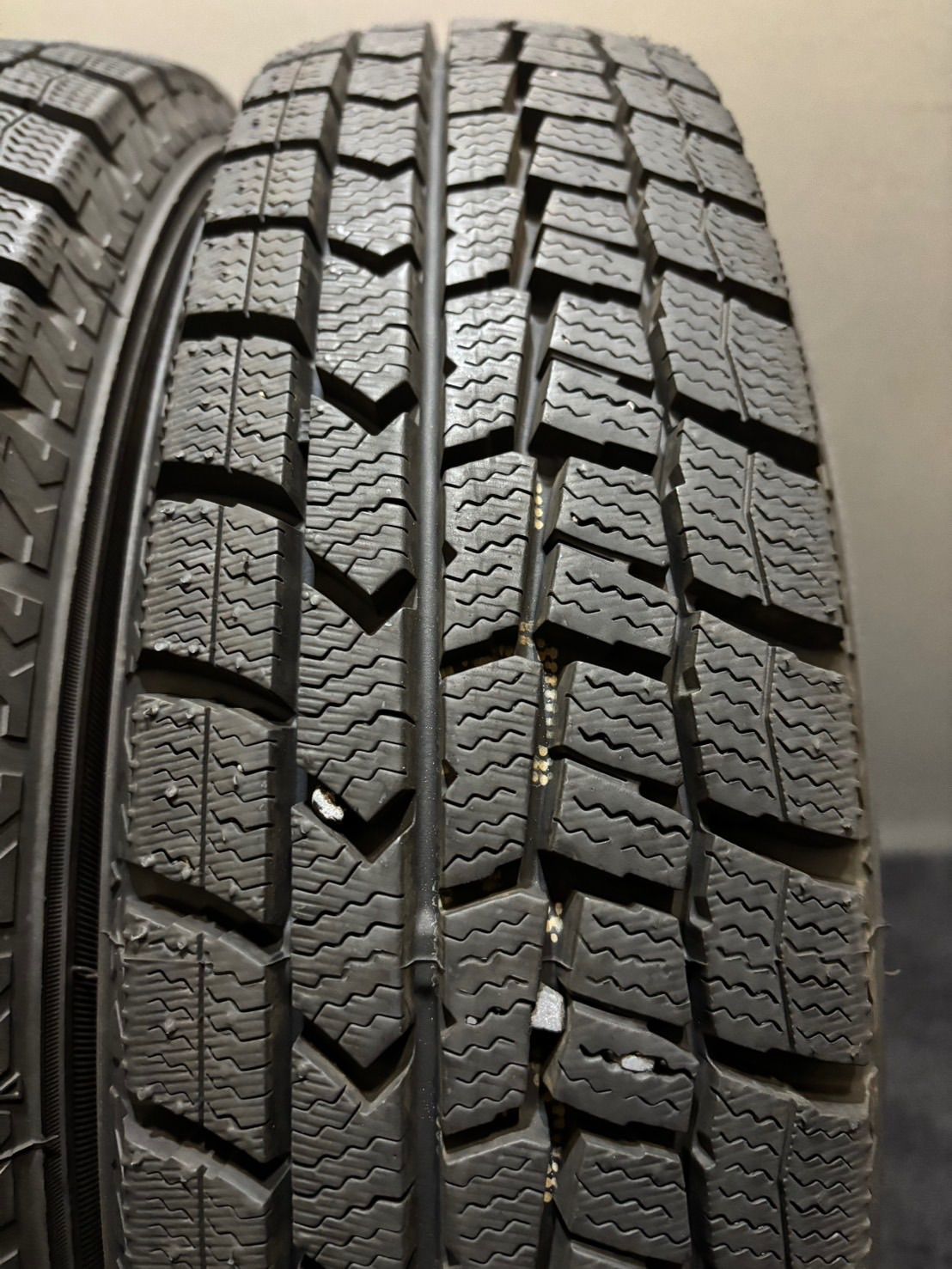 145 80 R 13 DUNLOP WINTER MAXX WM 02 スタッドレス 4本 ダンロップ ウィンターマックス アルト ワゴンR ムーヴ タント 4 K 951