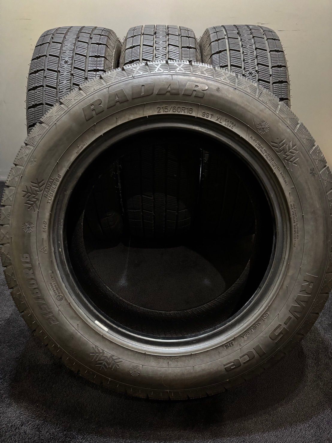  215 60 R 16 RADAR RW 5 ICE 18年製 スタッドレス 4本 クラウン ヴェゼル CX 3 南5 K 952 16インチ スタッドレス