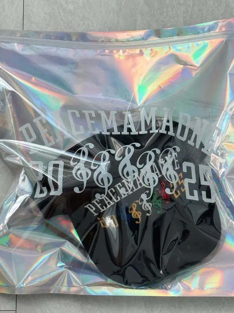 G-DRAGON ジードラゴン ピースマイナスワン x 2025 MAMA ママ アワード ピースママイーワン 캡 キャップ メッシュ 帽子