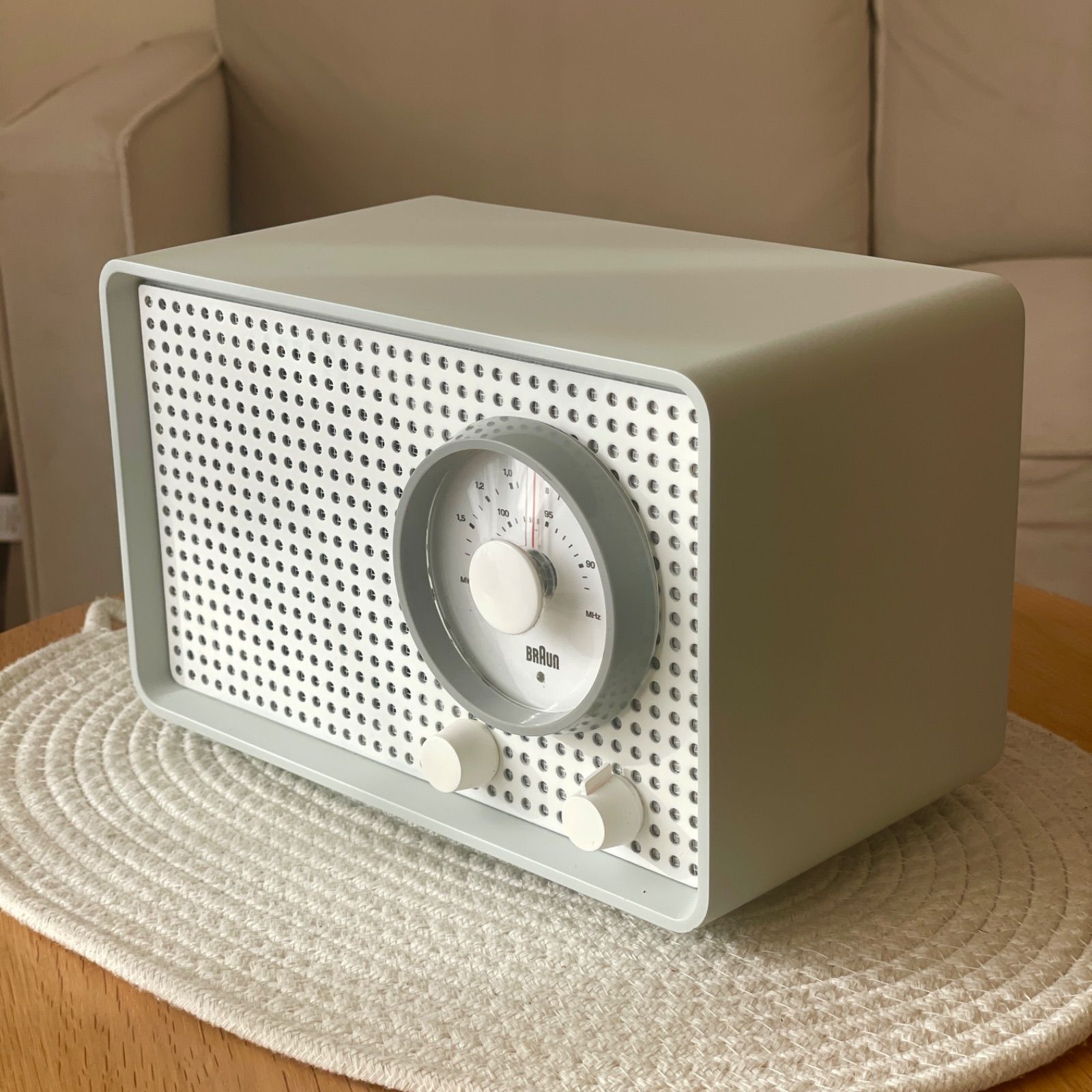 超希少！】BRAUN ブラウン 『SK2/2』真空管ラジオ 国内対応 オーディオ